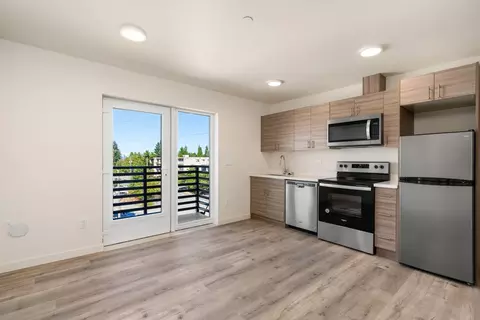 9049 20th Ave SW #403, Seattle, WA 98106