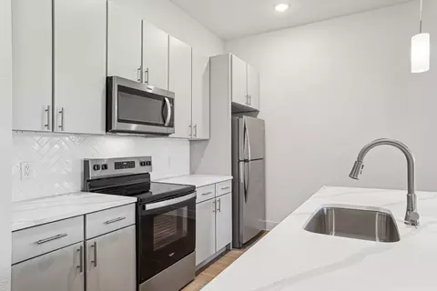 1350 W Taylor St #14305, Sherman, TX 75092