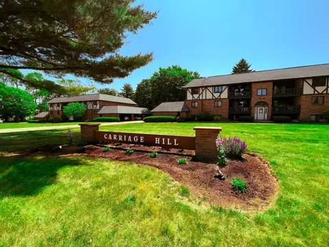 5186-5208 Everhard Rd NW #5202-03, Canton, OH 44718