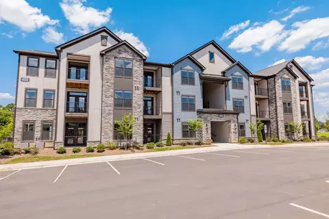 50 Fenway Pl SW #13-14, Concord, NC 28027