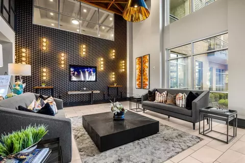 6107 E Riverside Dr #124, Austin, TX 78741