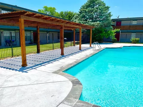 2121 Handley Dr #72, Fort Worth, TX 76112