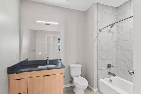 417 Callowhill St #223, Philadelphia, PA 19123