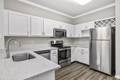 1000 Applerock Dr #15302, O'fallon, MO 63368