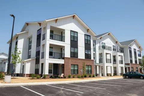 7071 Helm St #8301, Whitestown, IN 46075