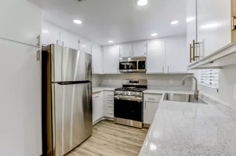 435 W Gladstone St #451I, Glendora, CA 91740