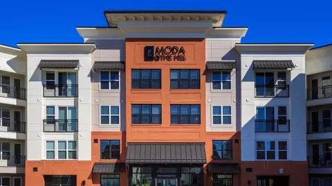 2100 Boardman St #411, Saint Louis, MO 63110