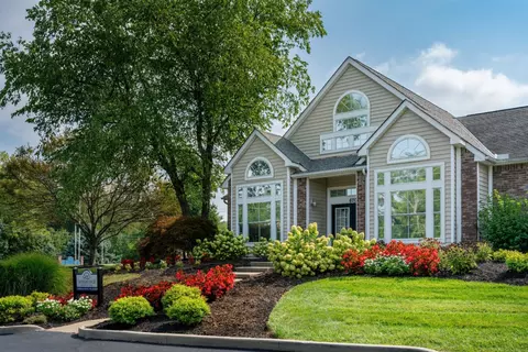 6700 Hopeful Rd #211, Florence, KY 41042
