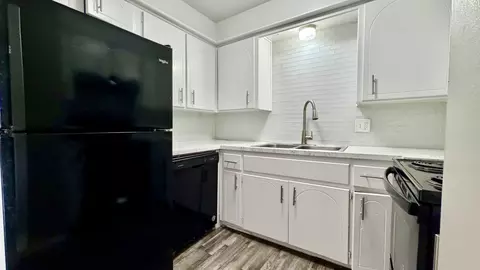 2502 N Rockwell Ave #2506-222, Bethany, OK 73008