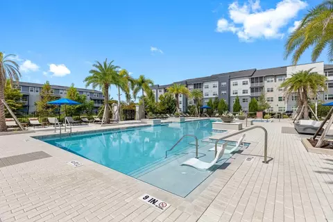2995 Railside Loop #1-302, Sanford, FL 32771