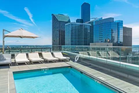 702 Spring St #E2811, Seattle, WA 98104 photo 2