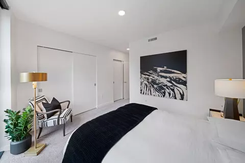 702 Spring St #E2811, Seattle, WA 98104 photo 14