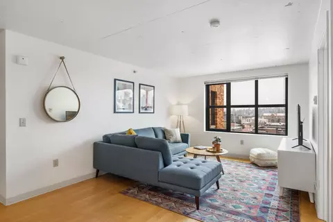 1414 NE 42nd St #507, Seattle, WA 98105