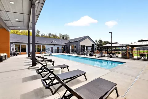 6101 State Highway 303 NE #J210, Bremerton, WA 98311