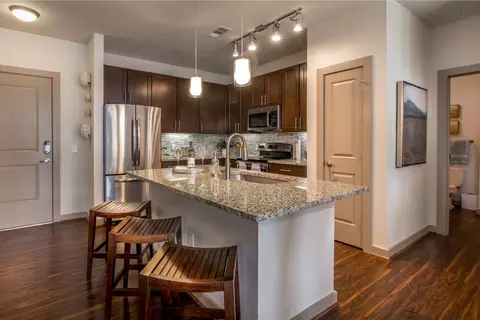 35 Folly Rd Blvd #128, Charleston, SC 29407