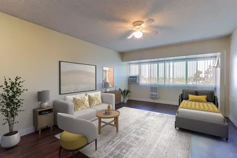 9550 Oak St, Bellflower, CA 90706
