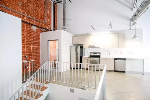 5355 Cartwright Ave #107, Los Angeles, CA 91601