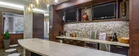 1201 W Mount Royal Ave #320, Baltimore, MD 21217
