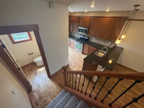 825 Sunset Blvd #B5, Renton, WA 98056