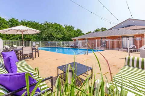 1625 S Marion Ave #210, Springfield, MO 65807