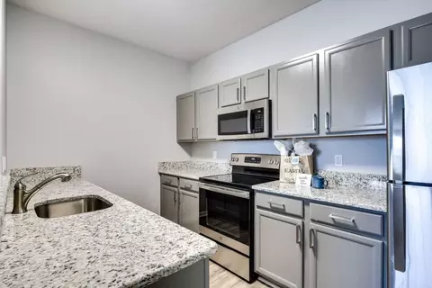 310 Honeysuckle Dr #330, Marietta, PA 17547