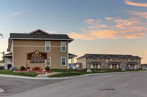 1102 Elm St NE #112, Tioga, ND 58852
