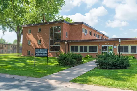 3820 Macalaster Dr NE #207, St. Anthony, MN 55421