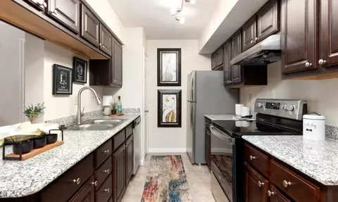 1910 Westmead Dr #2214, Houston, TX 77077