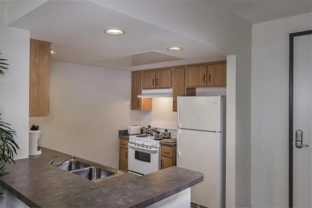 38832 4th St E #2-448, Palmdale, CA 93550