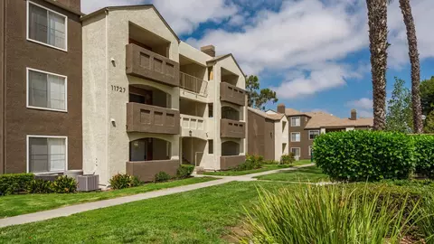 11540 Windcrest Ln #319, San Diego, CA 92128