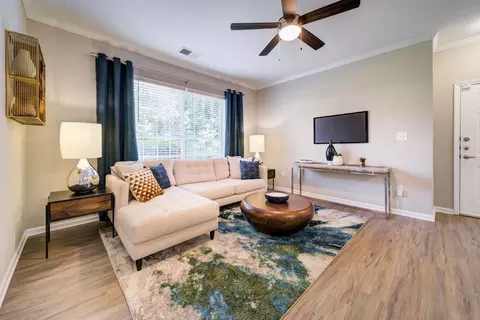 7203 Plumleaf Rd #324, Raleigh, NC 27613