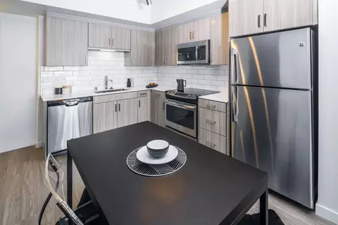 1243 S Olive St #623, Los Angeles, CA 90015