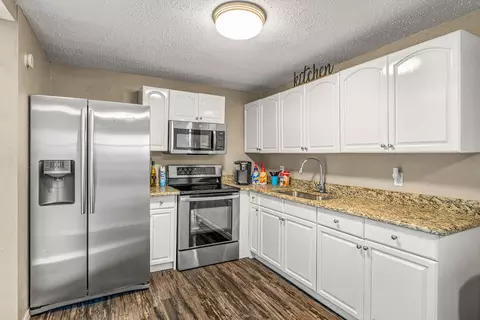 7315 W Hanna Ave #030-101, Tampa, FL 33634