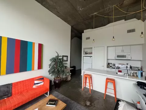 1721 Walnut St #406, Kansas City, MO 64108