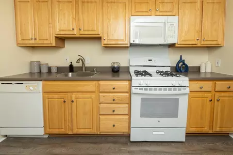 24 Colony Hill Ct #C038003B, Arbutus, MD 21227
