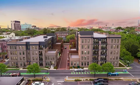 401 E Oglethorpe Ave #2218, Savannah, GA 31401