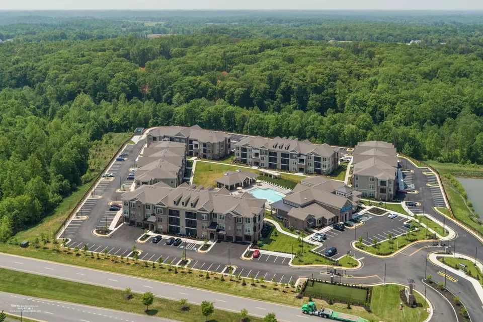  2530 Celebrate Virginia Pkwy #21-104, Fredericksburg, VA 22406 photo 4