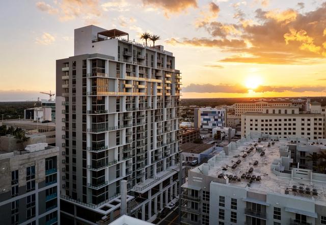 3060 SW 37th Ave #COR1417, Miami, FL 33133