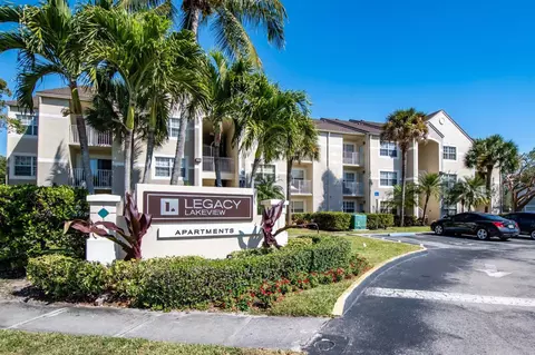 7575 Hampton Blvd #7755, North Lauderdale, FL 33068