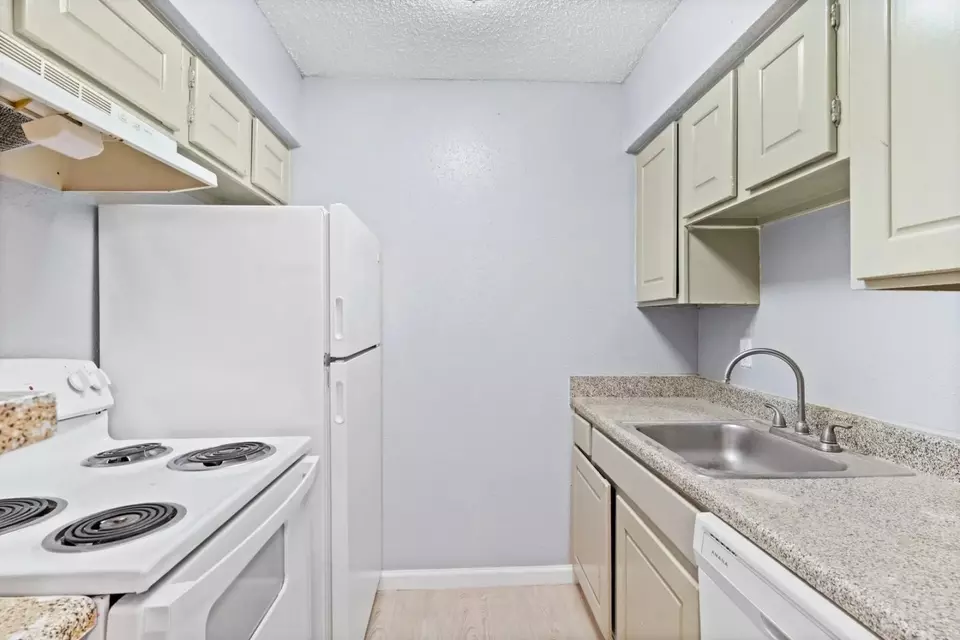  310 Parramatta Ln #1912, Houston, TX 77073 photo 3