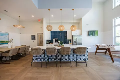 7045 Pine Forest Rd #4103, Pensacola, FL 32526
