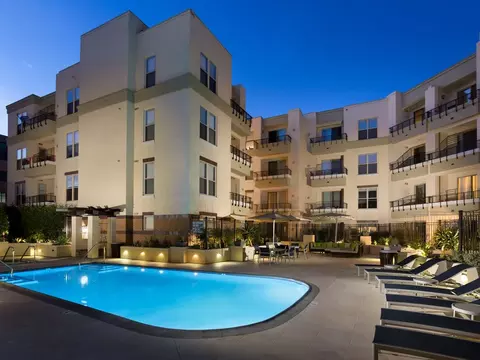 25 S Oak Knoll Ave #508, Pasadena, CA 91101