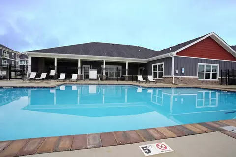 5495 Coventry Ln #5499-301, Fort Wayne, IN 46804
