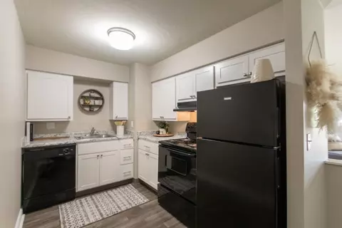 2703 Erlene Dr #2105, Cincinnati, OH 45238