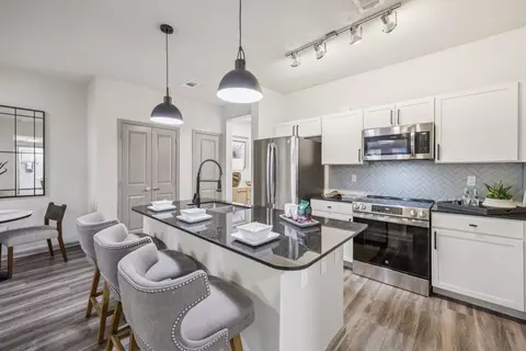 2311 W Grapevine Mills Cir #02412, Grapevine, TX 76051