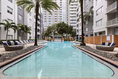 1120 E Twiggs St #B519, Tampa, FL 33602