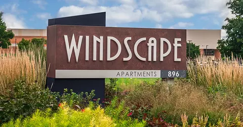 896 Benedetti Dr #24-108, Naperville, IL 60563