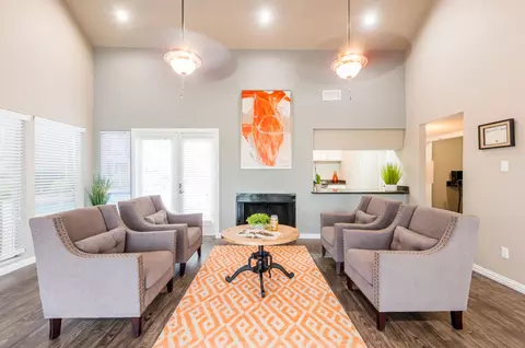 920 Lawrence St #501, Tomball, TX 77375