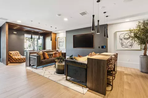 3421 N Freeway Blvd #3220, Sacramento, CA 95834