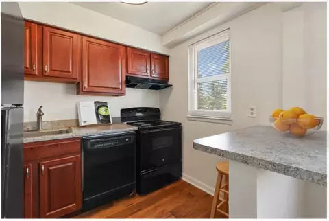 7914 Knollwood Rd #7905K-B, Towson, MD 21286